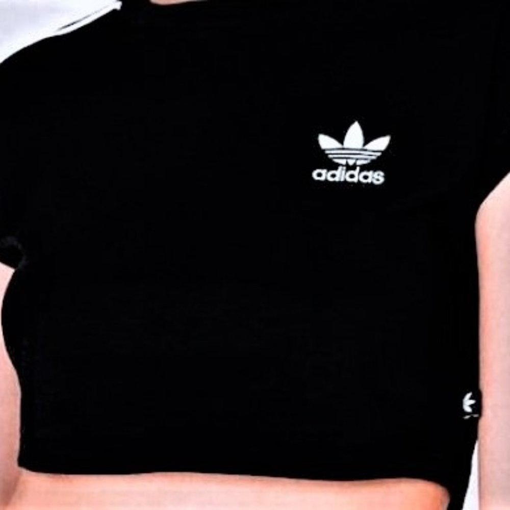 Women's Adidas, Black,, Round Neck, Cropped Top Size LG, In Good Condition